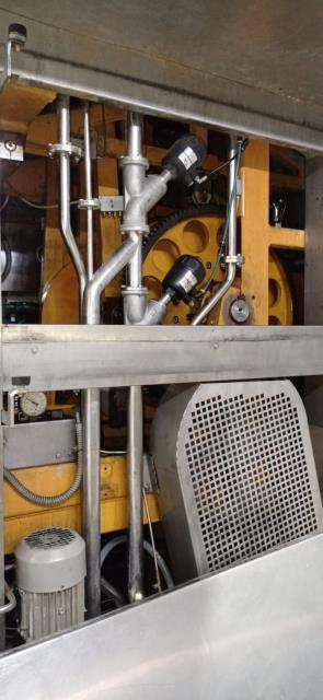 Tetra Pak TBA/8 1000ML Slim, linea di riempimento completa (3)