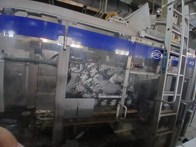 SIG-Combibloc Ligne CFA 312-35 (5)