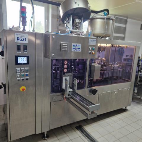 Galdi RG21 Giebdeldach Karton Abfüllanlage mit Verschluß Applikator (8)