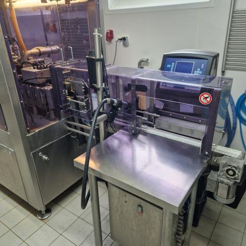 Galdi RG21 Giebdeldach Karton Abfüllanlage mit Verschluß Applikator (14)