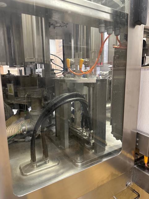 Galdi RG270 UCS, Giebeldachfüller (12)